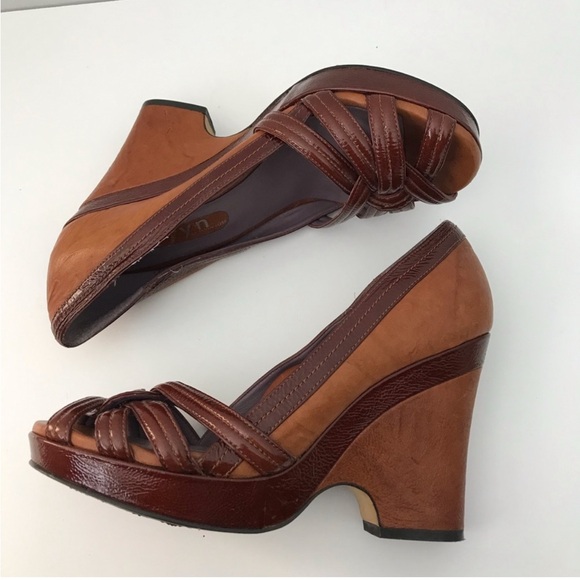Taryn Rose Brown Leather Peep-Toe woven heels EUC sz 8 - Picture 3 of 9